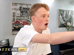 Anal, Gros cul, Gros seins, Sucer une bite, Mère que j'aimerais baiser, Rousse roux, Nénés