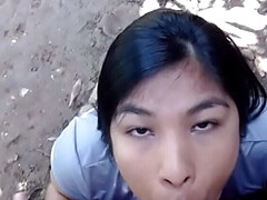 Enthousiasteling, Dichtbij, Stel, Sperma shot, Diep in de keel, Sperma in gezicht, Buiten, Openbaar