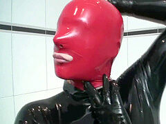 Talons, Latex