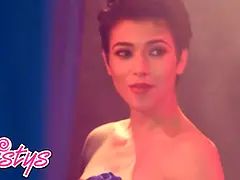 Sucer une bite, Brunette brune, Femelle, Béant, Masturbation, Solo, Nénés, Jouets
