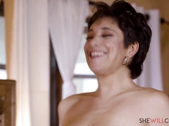 Grosse bite, Gros seins, En levrette, Petite amie, Branlette thaïlandaise, Hard, Seins naturels, Nénés