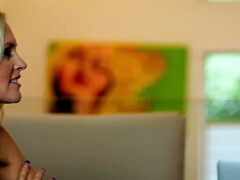 Rubia, Morena, Europeo, Rostro sentado, Lesbiana, Tetas naturales, Coño, Tetas