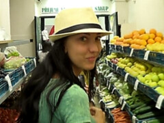 Amateur, Cul, Sucer une bite, Brunette brune, En levrette, Branlette thaïlandaise, Tatouage, Adolescente