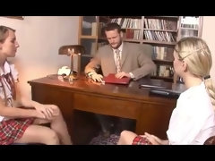 Anal, Corridas, Linda, Novia, Sexo duro, Mamá, Espía, Maestra