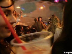 Grosser schwanz, Blondine, Braunhaarige, Hardcore, Absätze, Orgie, Strümpfe, Titten