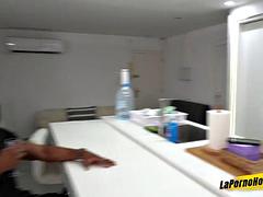 Tetas grandes, Mamada, Morena, Tetas