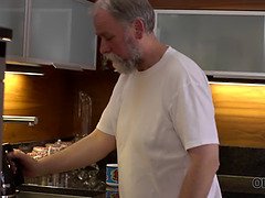 Смазливые, Папочка, Дедушка, Хд, Киски, Реалити, Тощие, Молоденькие