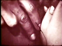 Noire, Femme couguar, Mature, Orgie, Perverse, Rétro, Rétro ancien, Pute