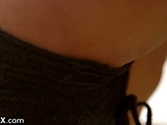 Grote lul, Bruinharig, Erotisch, Handbeurt, Hd, Klein, Realiteit, Tieten likken