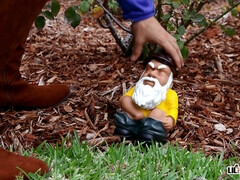 Спальня, Большие сиськи, Черные, Блондинки, Сперма на лице, Ласковые ручки, Киски, Короткая стрижка