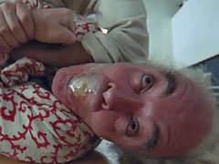 Grosse titten, Braunhaarige, Kompilation, Gruppe, Hardcore, Im freien, Erotischer film, Titten