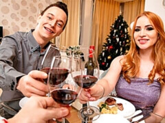 Faustfick, Hardcore, Küssen, Lecken, Rotschopf, Rasiert, Jungendliche (18+), Titten