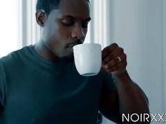 Negro, Mamada, Corridas, Garganta profunda, Polla, Estilo perrito, Sexo duro, Interracial