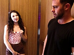 18 jahre, Arsch, Grosser schwanz, Blasen, Braunhaarige, Dürr, Jungendliche (18+), Titten