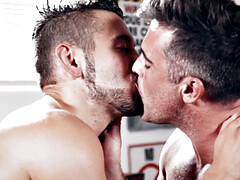 アナル, バイセクシャル, フェラチオ, 手コキする, キス, タトゥー, 三人