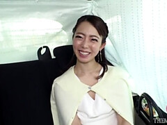 アジア人, フェラチオ, イく瞬間, 指いじり, なめる, 淫乱熟女, オーガズム, オッパイの