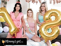 18 años, Hd, Lesbiana, Lamidas, Lencería, Coño, Realidad, Nalgadas