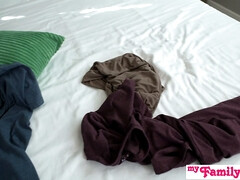 Grote lul, Grote mammen, Bruinharig, Hd, Lesbisch, Rijpe lesbienne, Kut duiken, Tieten likken