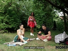 エロ熟女, チン, ヨーロピアン, ハードコア, イタリア人, 母, アウトドア, 奇妙
