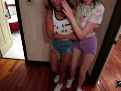 Grosse bite, Noire, Sucer une bite, Interracial, Léchez, Monstre, Pov, Tatouage