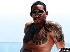 Grosser schwanz, Braunhaarige, Sperma im mund, Schwanz, Hundestellung, Handjob, Lecken, Orgie