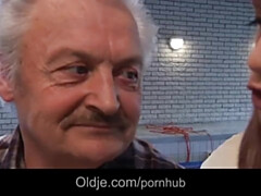 18 летние, Минет, Собачьи, Дедушка, Хд, Зрелые, Натуральные сиськи, Рыжие