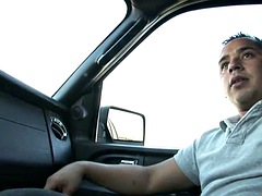 Grote lul, Grote mammen, Pijpbeurt, Bruinharig, Groepseks ejactulatie, Sperma in gezicht, Fetisj, Gezichtspunt