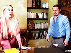 デカチン, ブロンド, フェラチオ, バック, 足フェチ, 手コキする, 自然山雀, オフィス