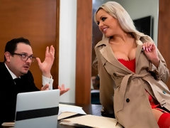 お尻, ブロンド, フェラチオ, バック, 手コキする, ストリッピング, タトゥー, オッパイの