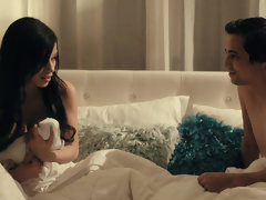 Большие сиськи, Колледж, Глубокая глотка, Лизание, Натуральные сиськи, Киски, Испанки, Молоденькие