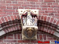 Blondine, Europäisch, Gruppensex, Handjob, Hd, Milf, Öffentlich, Realität