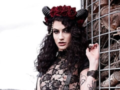 Минет, Брюнетки, Собачьи, Фетиш, Оргии, Чулки, Тату, Молоденькие