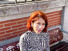 18 años, Culo, Mamada, Botas, Polla, Pajear, Sexo duro, Pelirrojo