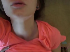 Enthousiasteling, Pijpbeurt, Sperma in gezicht, Vingeren, Vriendin, Handbeurt, Orgasme, Gezichtspunt