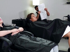 Kont, Grote mammen, Pijpbeurt, Bruinharig, Diep in de keel, Hakken, Doordringend, Tieten likken