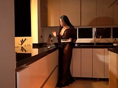 Жопа, Большие сиськи, Бразильянки, Грудастые, Латиноамериканки, Мускулы, Тату, Сиськи