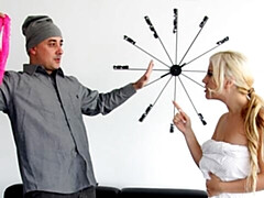 Grote kont, Grote lul, Grote mammen, Blond, Pijpbeurt, Hondjeshouding