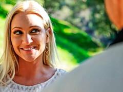 Grote lul, Grote mammen, Blond, Pijpbeurt, Hondjeshouding, Moeder die ik wil neuken, Buiten, Tieten likken