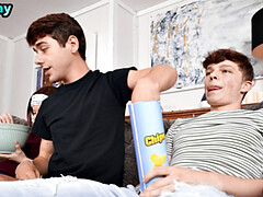 18 летние, Анальный секс, Язык в попке, Минет, Геи, Крошечные, Тощие, Тату