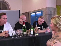 デカパイ, ブロンド, ぽちゃ, エロティック, 乱交, ドイツ人, ハードコア, ヤリマン