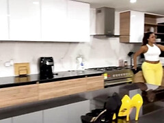 Sucer une bite, Plantureuse, Faciale, Hd, Fille latino, Lingerie, Mère que j'aimerais baiser, Chevaucher