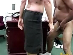 Blonde, Tir de sperme, Fétiche, Doigter, Lunettes, Petite femme, Chatte, Maigrichonne