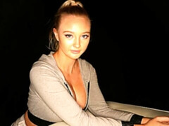 Blondine, Sperma im mund, Spermaladung, Handjob, Lecken, Milf, Natürlichen titten, Pov