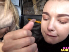 Grote lul, Blond, Pijpbeurt, Rondborstig, Zoenen, Likken, Billekoek, Trio