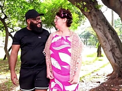 Beso negro, Autobús, Tetona, Extremo, Abuelita, Hd, Portugués, Paja con tetas