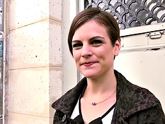 Leie, In den arsch, Grosser schwanz, Grosse titten, Doppelpenetration, Französisch, Kurzes haar, Flotter dreier
