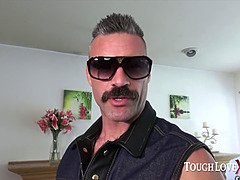 デカチン, デカパイ, 黒人, 淫乱熟女, ハメ撮り, 現実, 叫ぶ, 剃毛