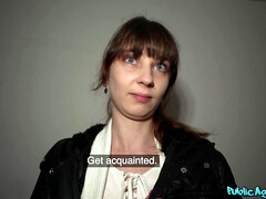 Enthousiasteling, Kont, Pijpbeurt, Lul, Sperma in gezicht, Spijkerbroeken, Sokken, Tieten likken