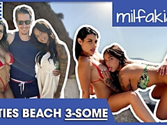 18 jahre, Strand, Grosse titten, Griechisch, Hd, Pov, Öffentlich, Flotter dreier