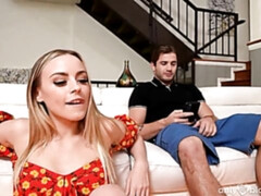 Blond, Pijpbeurt, Sperma in mond, Sperma shot, Likken, Strippen, Tatoeage, Tiener